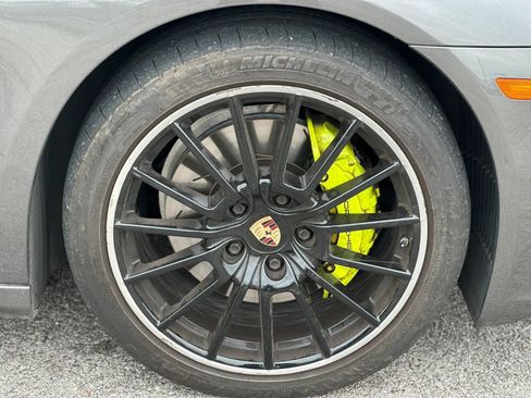 Used 2014 Porsche Panamera S image 27