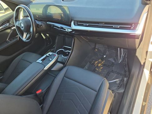 Used 2023 BMW X1 xDrive28i image 29