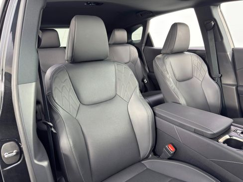 Used 2025 Lexus RX 350 Premium image 40
