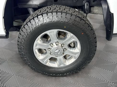 Used 2023 RAM 2500 Big Horn w/ Cold Weather Group AWD/4WD image 27