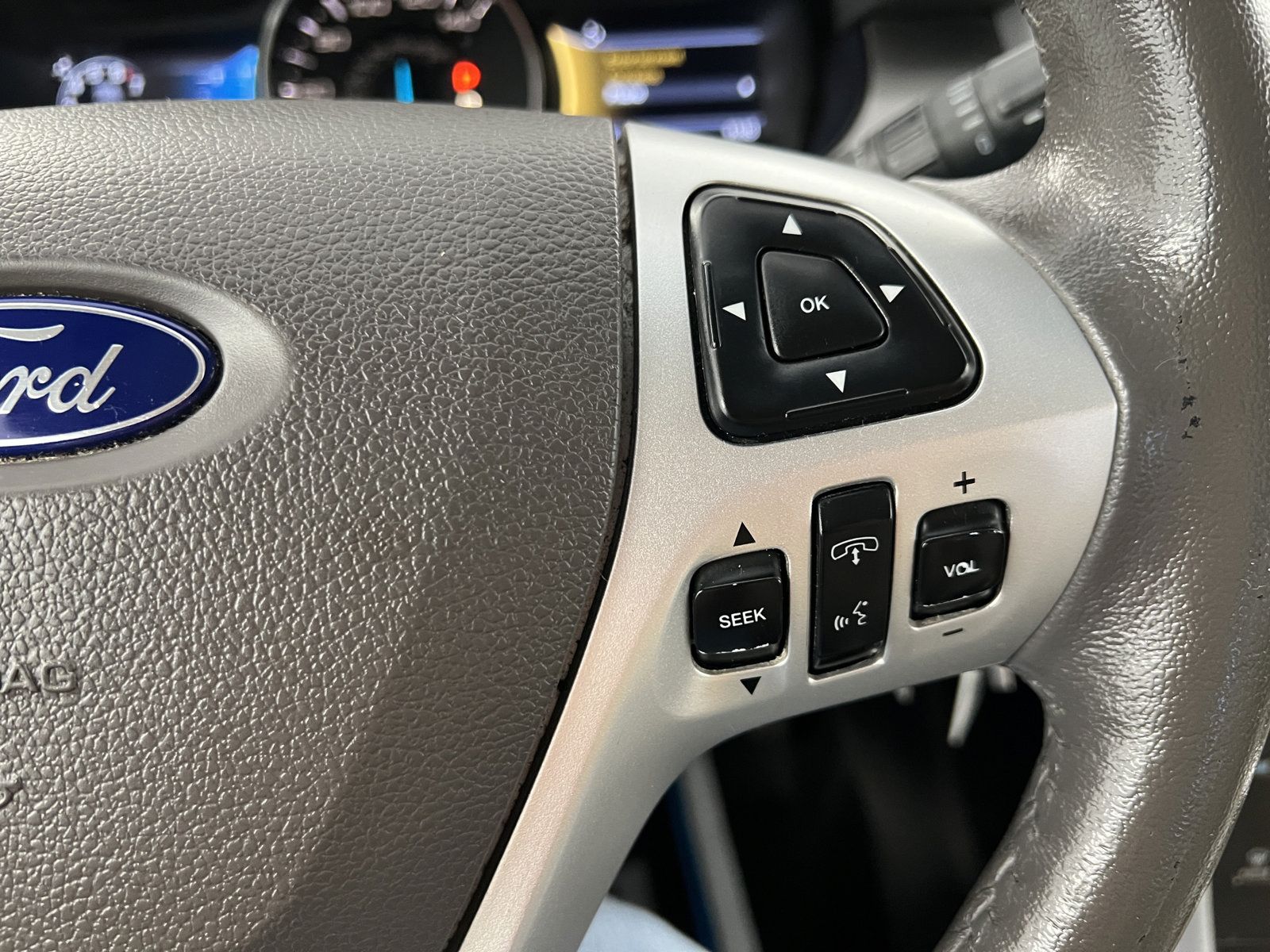 Used 2014 Ford Edge SEL w/ Equipment Group 205A AWD/4WD image 25