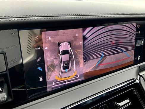 New 2025 Porsche Panamera 4 image 34