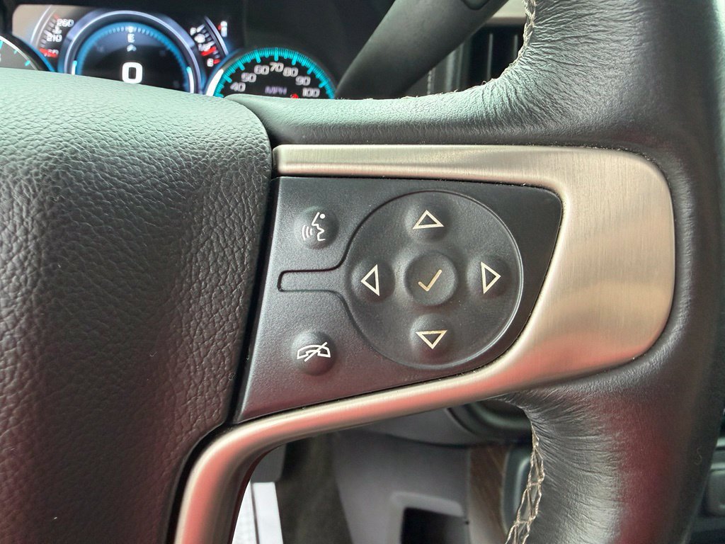 Used 2017 GMC Sierra 3500 Denali w/ Duramax Plus Package AWD/4WD image 11