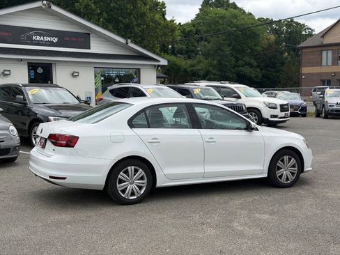 Used 2017 Volkswagen Jetta S FWD image 7