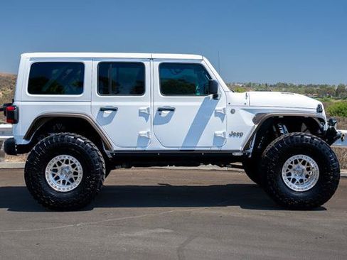 Used 2024 Jeep Wrangler Unlimited Rubicon 392 AWD/4WD image 18