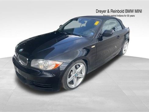 Used 2011 BMW 135i Convertible image 4