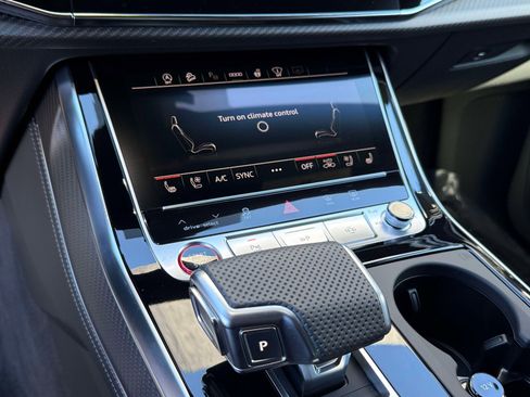 Used 2026 Audi RS Q8 performance image 49