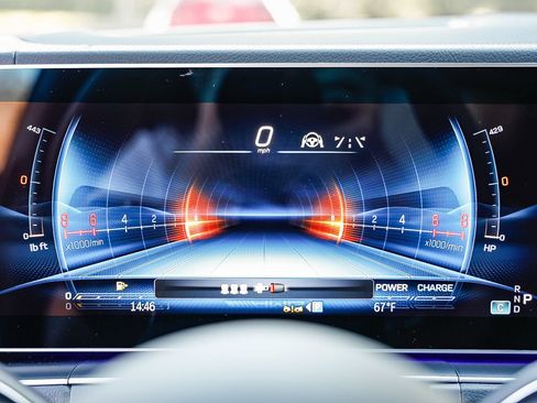 New 2026 Mercedes-Benz GLE 53 AMG 4MATIC Coupe image 23