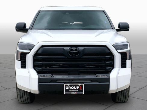 Used 2026 Toyota Tundra SR5 w/ SX Package RWD image 4