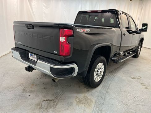 Used 2024 Chevrolet Silverado 2500 LT w/ Convenience Package image 5