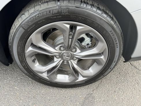 Used 2023 Honda Accord EX image 11