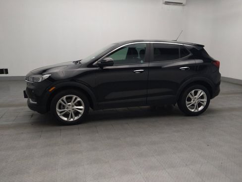 Used 2021 Buick Encore GX Preferred FWD image 2