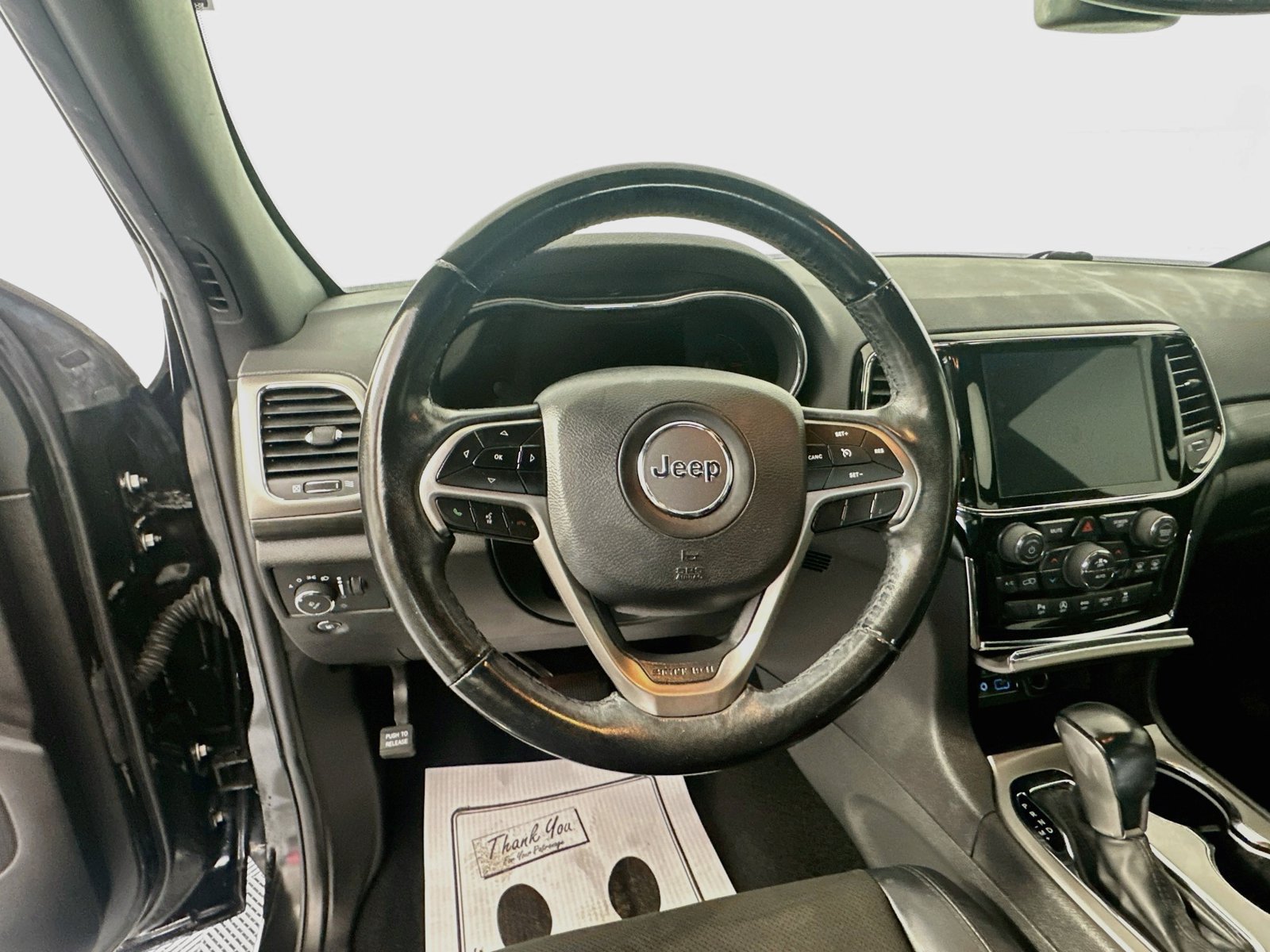 Used 2019 Jeep Grand Cherokee Altitude AWD/4WD image 11