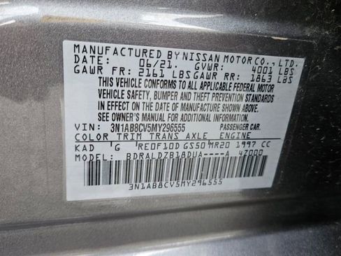 Used 2021 Nissan Sentra SV image 23