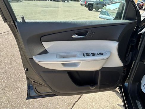 Used 2012 GMC Acadia SLE AWD/4WD image 15