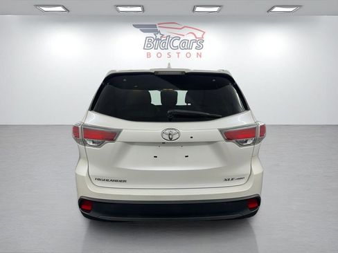 Used 2015 Toyota Highlander XLE AWD/4WD image 5