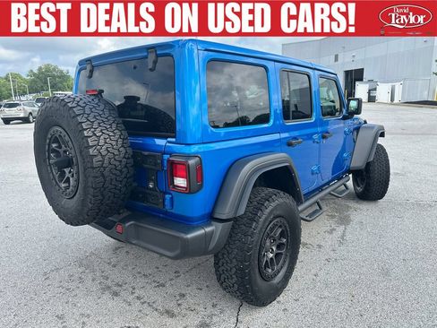 Used 2022 Jeep Wrangler Unlimited Sport AWD/4WD image 3