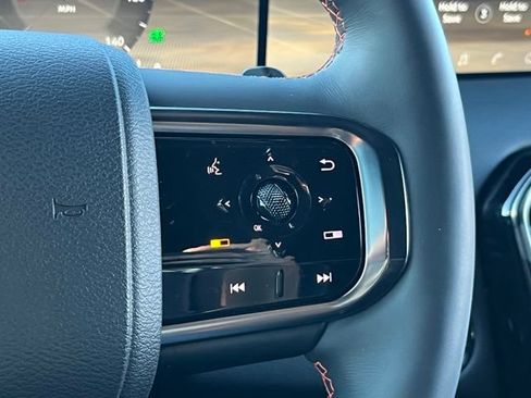 Used 2026 Nissan Armada PRO-4X w/ Captain's Chari Seat Package AWD/4WD image 24
