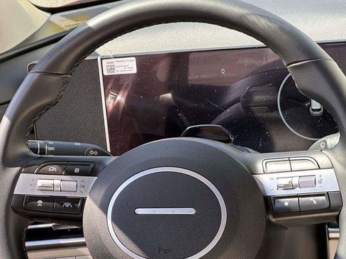 Used 2025 Hyundai Tucson SEL image 19