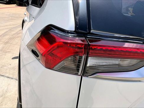 Used 2024 Toyota RAV4 XSE w/ Premium Package AWD/4WD image 40