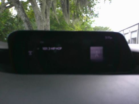Used 2020 MAZDA MAZDA3 Sedan FWD image 15
