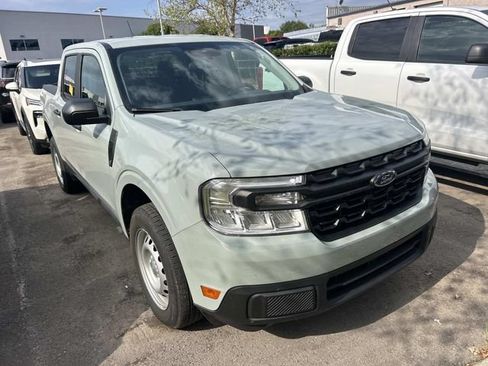 Used 2023 Ford Maverick XL FWD image 3