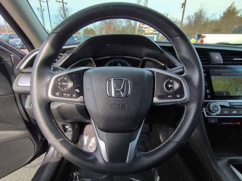 Used 2017 Honda Civic Touring image 25