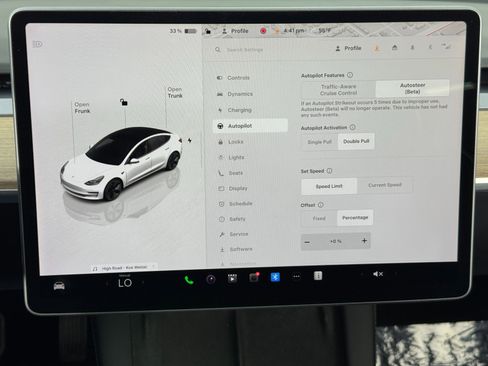 Used 2023 Tesla Model 3 Standard Range image 26