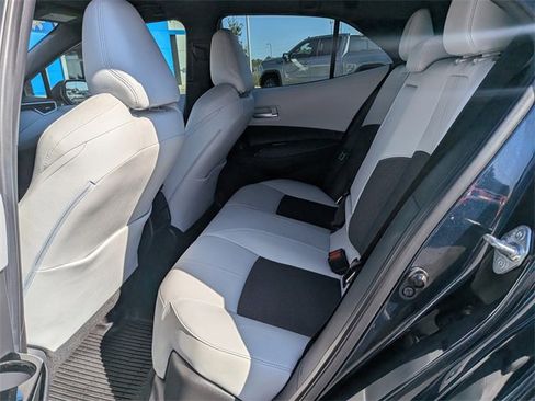 Used 2021 Toyota Corolla XSE image 15