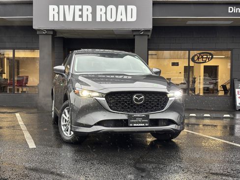 Certified 2024 MAZDA CX-5 AWD 2.5 S w/ Preferred Package image 3