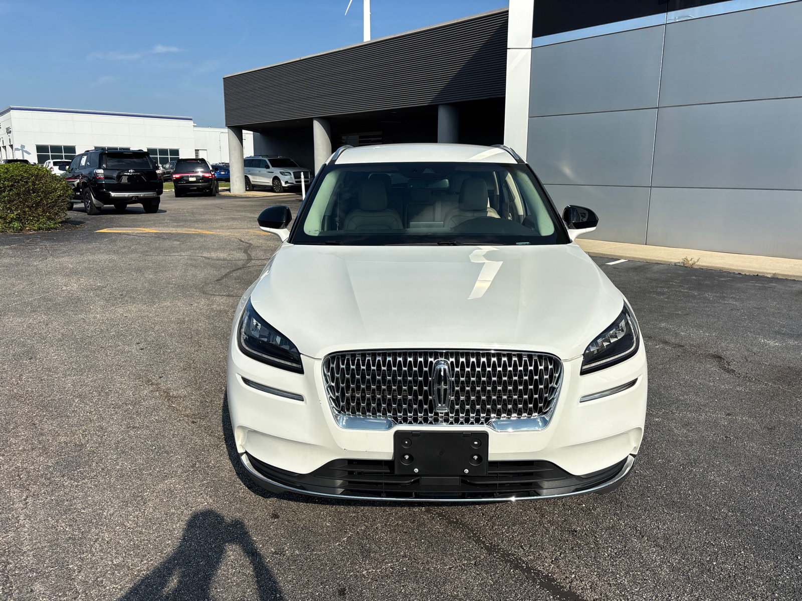 Certified 2022 Lincoln Corsair AWD w/ Equipment Group 101A image 2