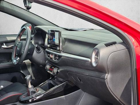 Used 2023 Kia Forte GT FWD image 17