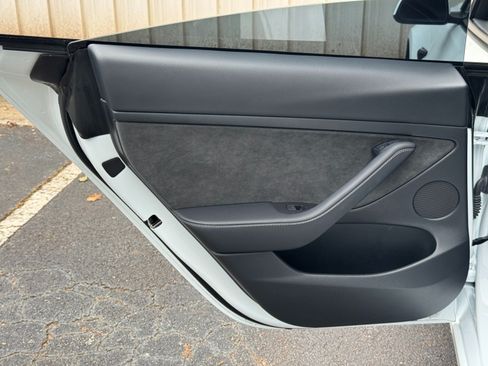 Used 2023 Tesla Model 3 Standard Range RWD image 45