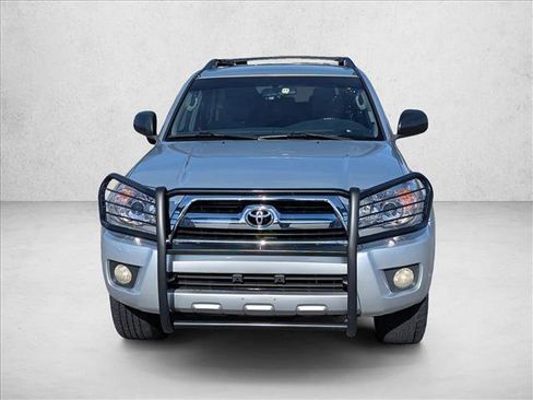 Used 2007 Toyota 4Runner SR5 image 2