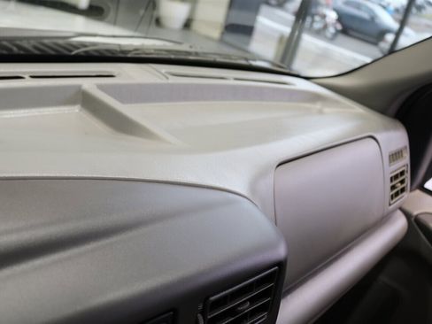 Used 2003 Ford F250 XLT image 90