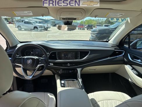 Used 2022 Buick Enclave Avenir w/ Avenir Technology Package AWD/4WD image 25