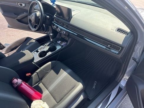 Used 2023 Honda Civic Sport image 35