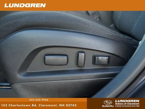 Used 2015 Chevrolet Equinox LT w/ Driver Convenience Package AWD/4WD image 12