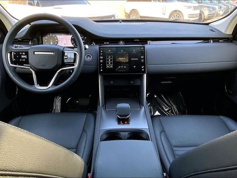 Used 2024 Land Rover Discovery Sport S image 15