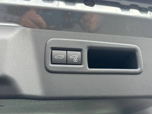 New 2026 Toyota C-HR AWD/4WD image 7