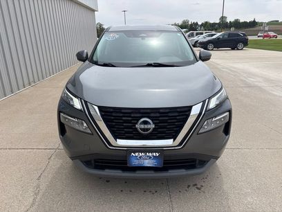Used 2022 Nissan Rogue SV