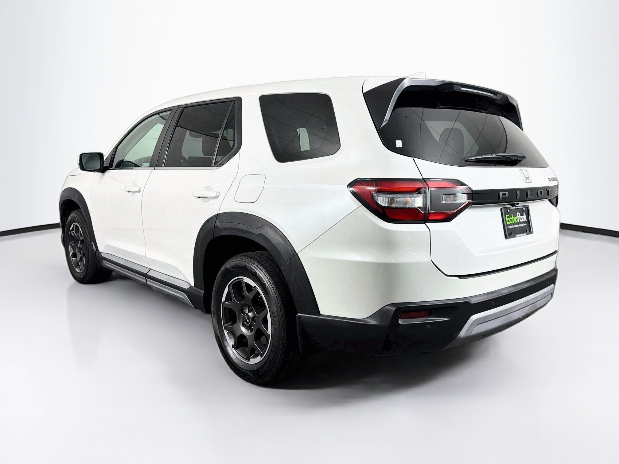 Used 2023 Honda Pilot EX-L image 5