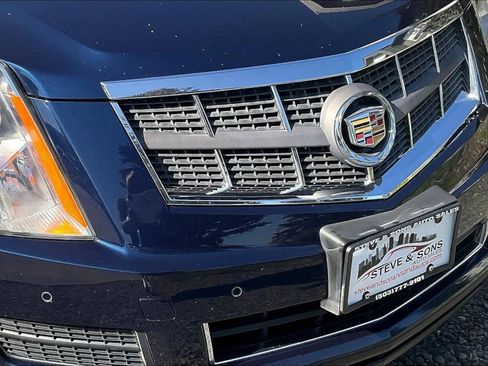 Used 2011 Cadillac SRX Luxury AWD/4WD image 32