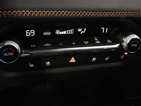 Used 2025 MAZDA CX-50 2.5 Hybrid w/ Premium Plus Pkg image 31