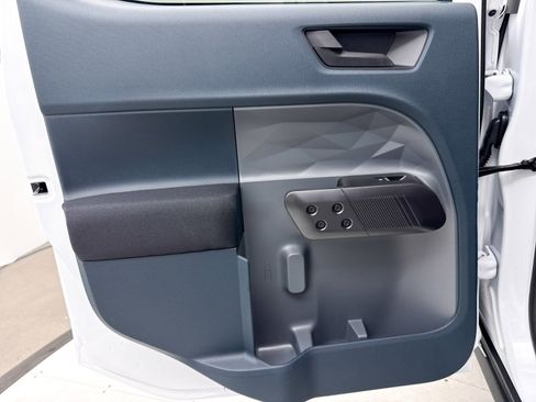 Used 2025 Ford Maverick XL w/ Equipment Group 102A image 29