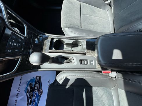Used 2015 Buick LaCrosse FWD image 31