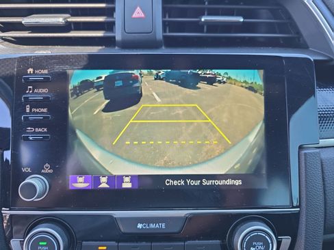 Used 2020 Honda Civic Sport image 17