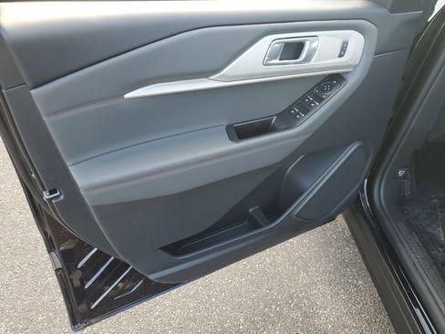 New 2026 Ford Explorer Active image 11