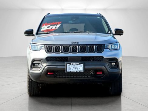 Used 2023 Jeep Compass Trailhawk w/ Trailhawk Elite Group image 8