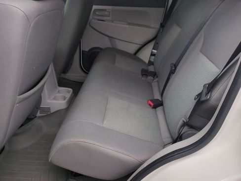 Used 2008 Jeep Liberty Sport image 18